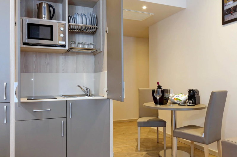 Duomo Hotel & Apartments, Milan, Italy