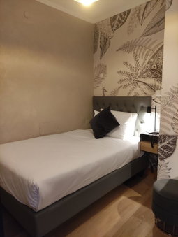 Hotel White, Rome, Italy