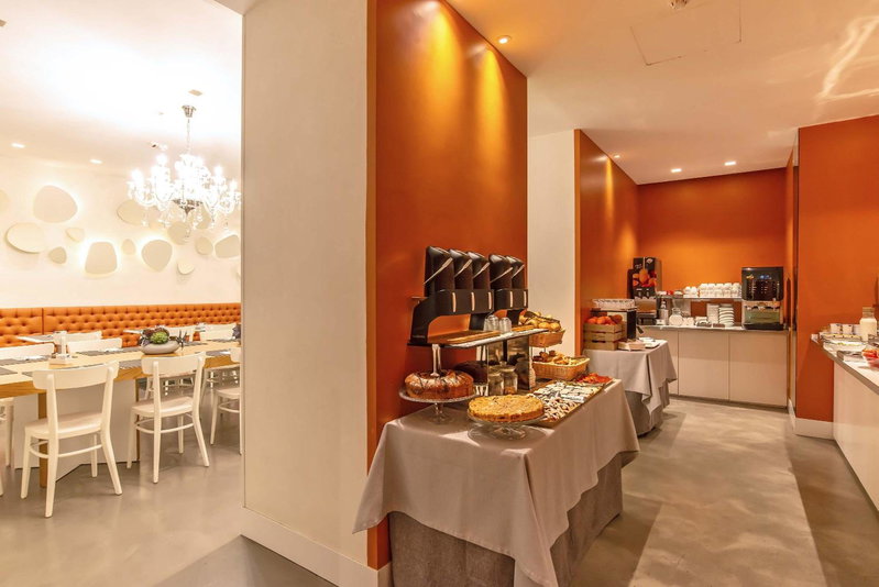 Hotel White, Rome, Italy