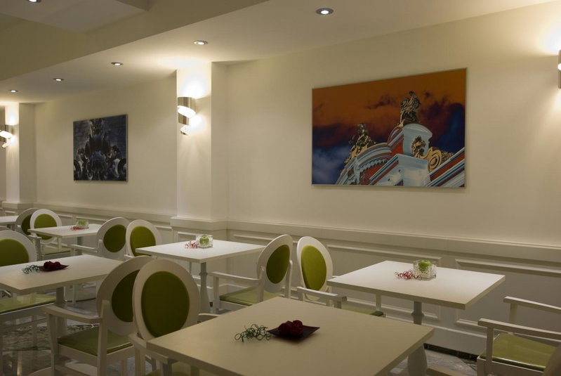 JR Hotels Oriente Bari, Bari, Italy