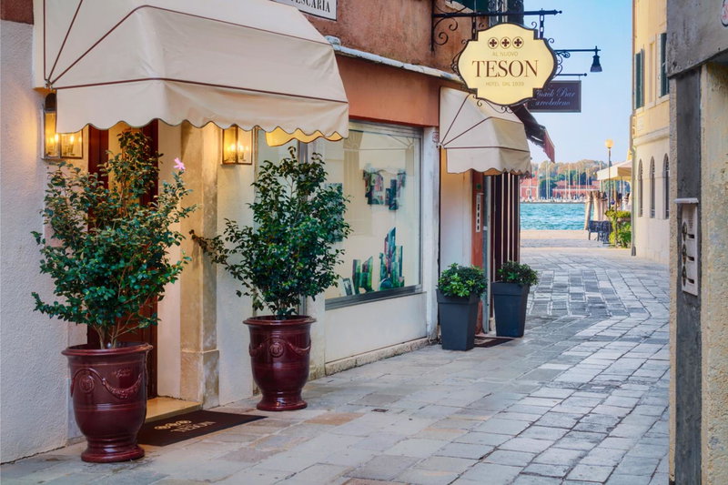 Hotel Nuovo Teson, Venice, Italy
