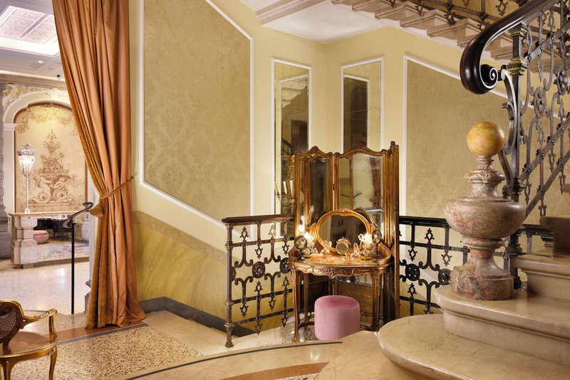 Château Monfort, Milan, Italy