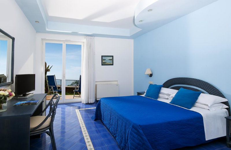 Hotel Club Due Torri, Cava De Tirreni, Italy
