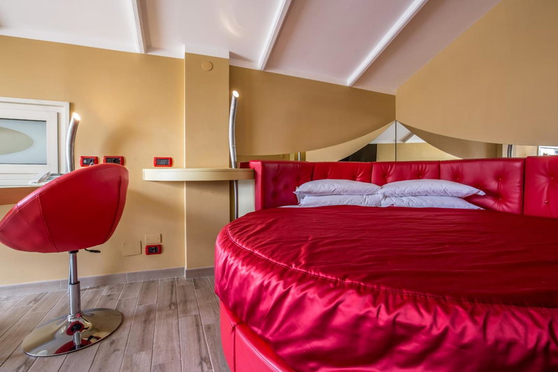 Hotel Fellini a Fontana di Trevi, Rome, Italy