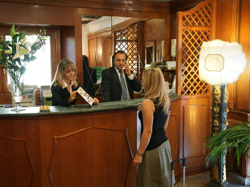 Hotel Bolivar, Rome, Italy