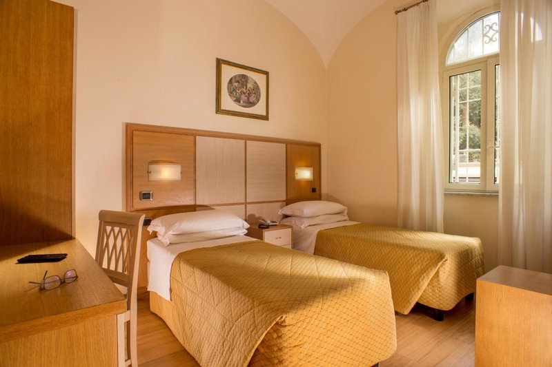 Hotel Piemonte, Rome, Italy