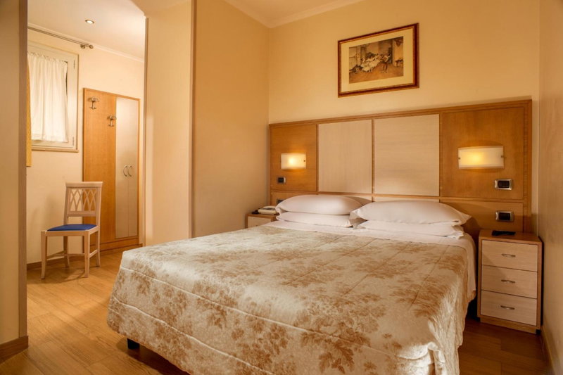 Hotel Piemonte, Rome, Italy