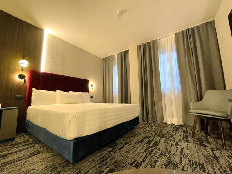 Mercure Leonardo da Vinci Rome Airport, Fiumicino, Italy