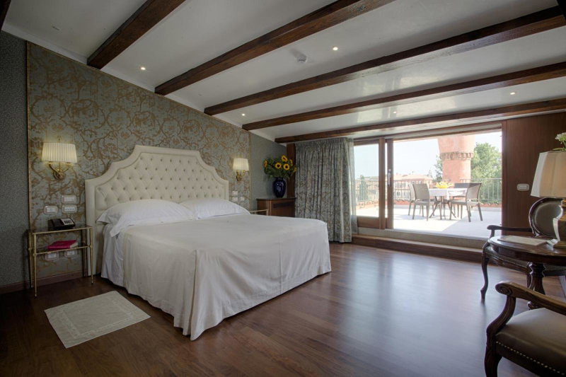 Hotel Santa Chiara, Venice, Italy