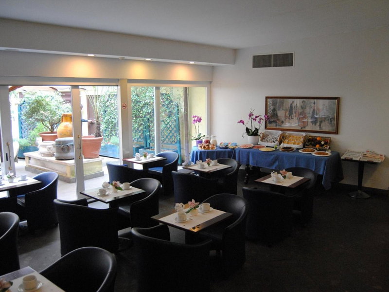 Hotel Diplomatic, Rome, Italy