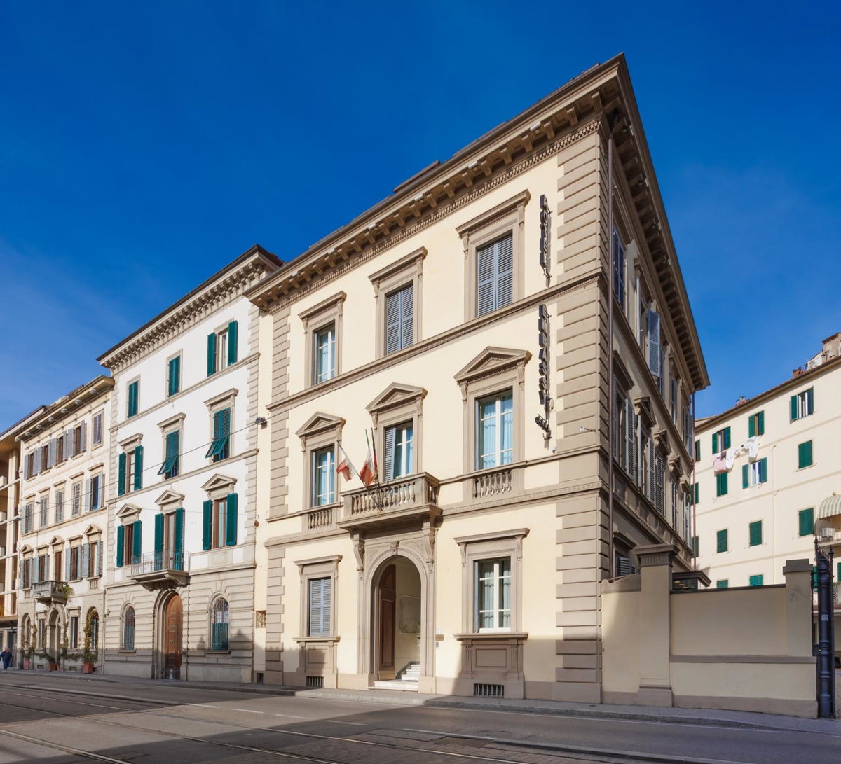 Hotel Embassy, Italy