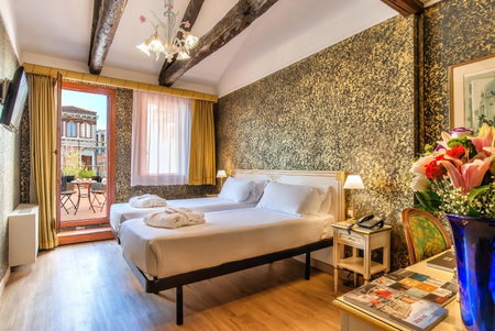 Hotel La Fenice et Des Artistes, Venice, Italy