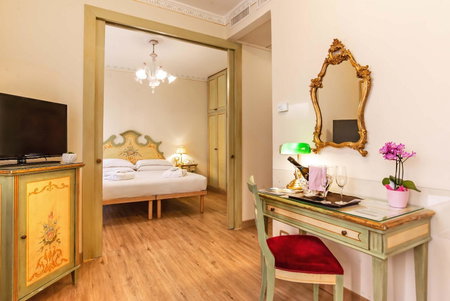 Hotel La Fenice et Des Artistes, Venice, Italy