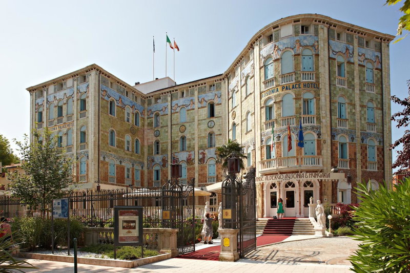 Ausonia Hungaria Wellness & Lifestyle, Lido, Italy