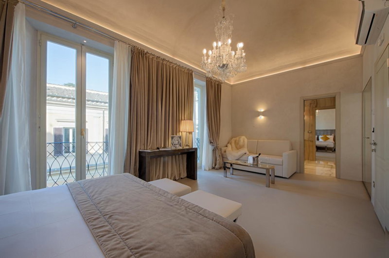 Palazzo Nainer, Rome, Italy