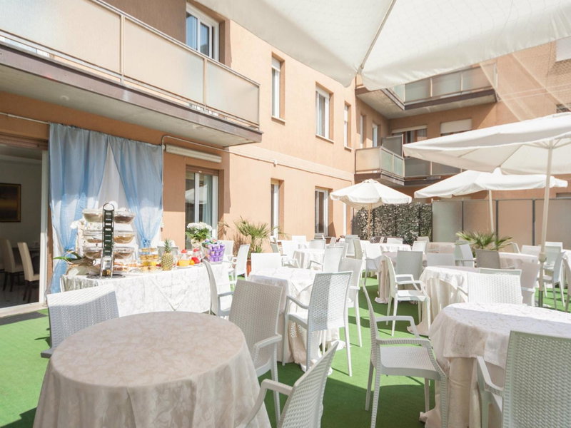 Suite Hotel Elite, Bologna, Italy