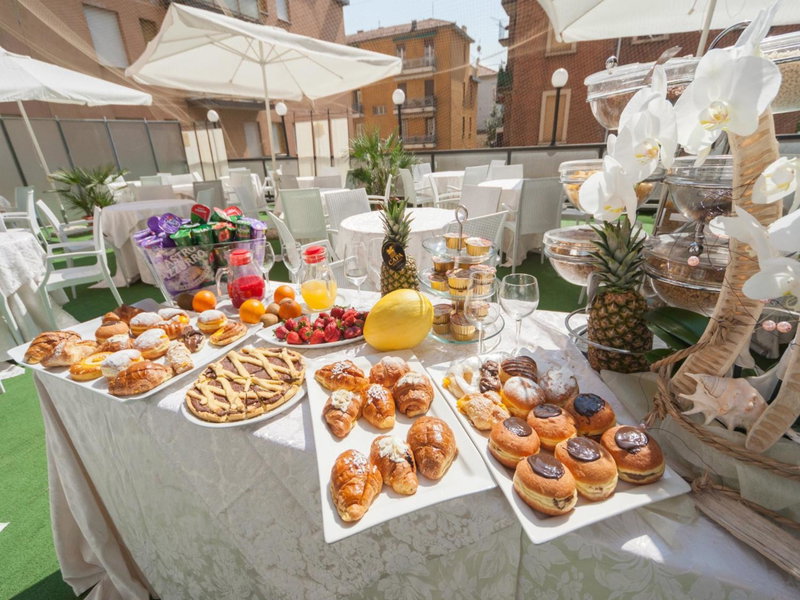 Suite Hotel Elite, Bologna, Italy