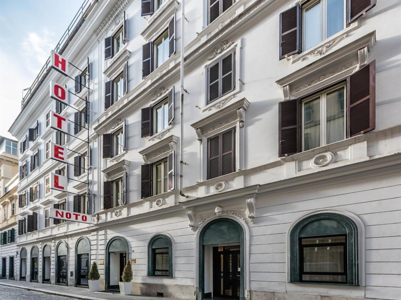 Raeli Hotel Noto, Rome, Италия