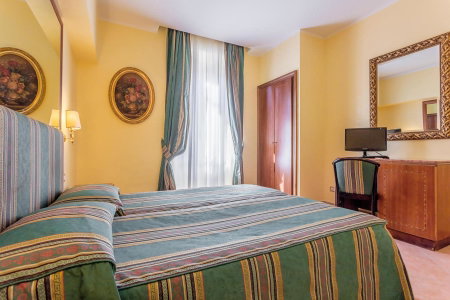 Raeli Hotel Noto, Rome, Италия