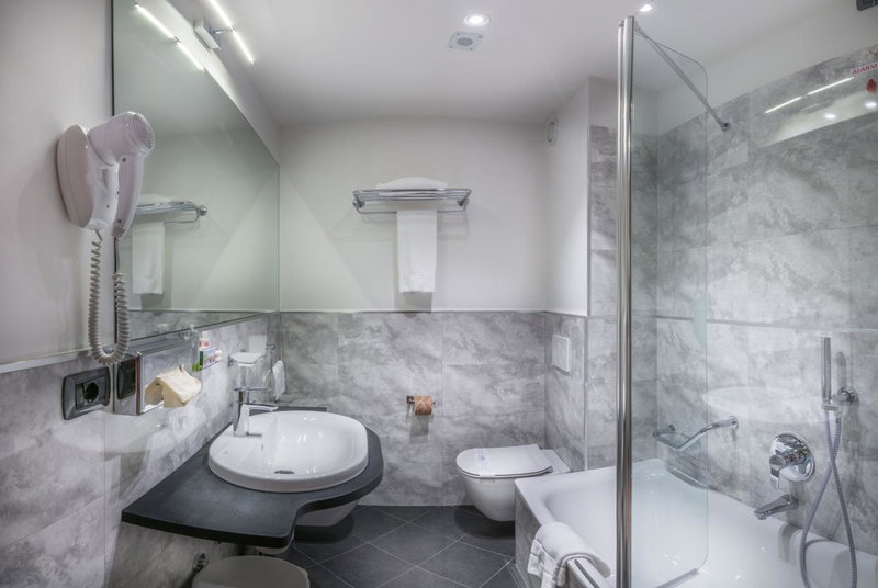Hotel Regina, Milan, Italy