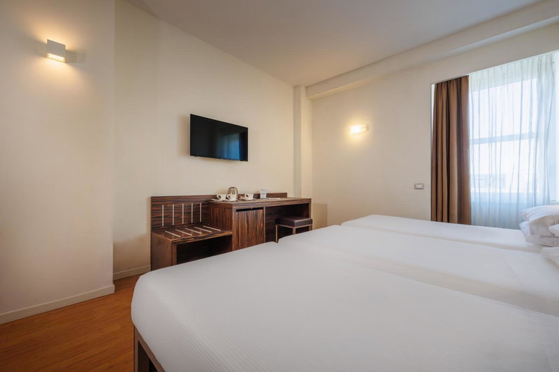 IH Hotels Milano Centrale, Milan, Italy