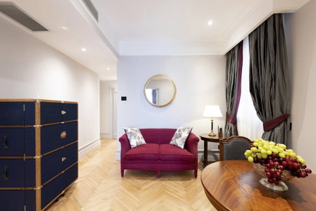 Grand Hotel Parkers, Chiaia, Italy