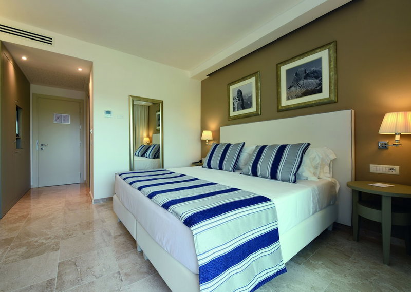 Grand Hotel Cannigione, Olbia, Italy