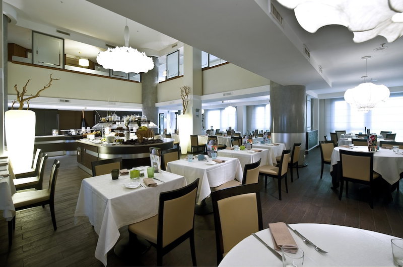 Holiday Inn Naples by IHG, Poggioreale, Italy