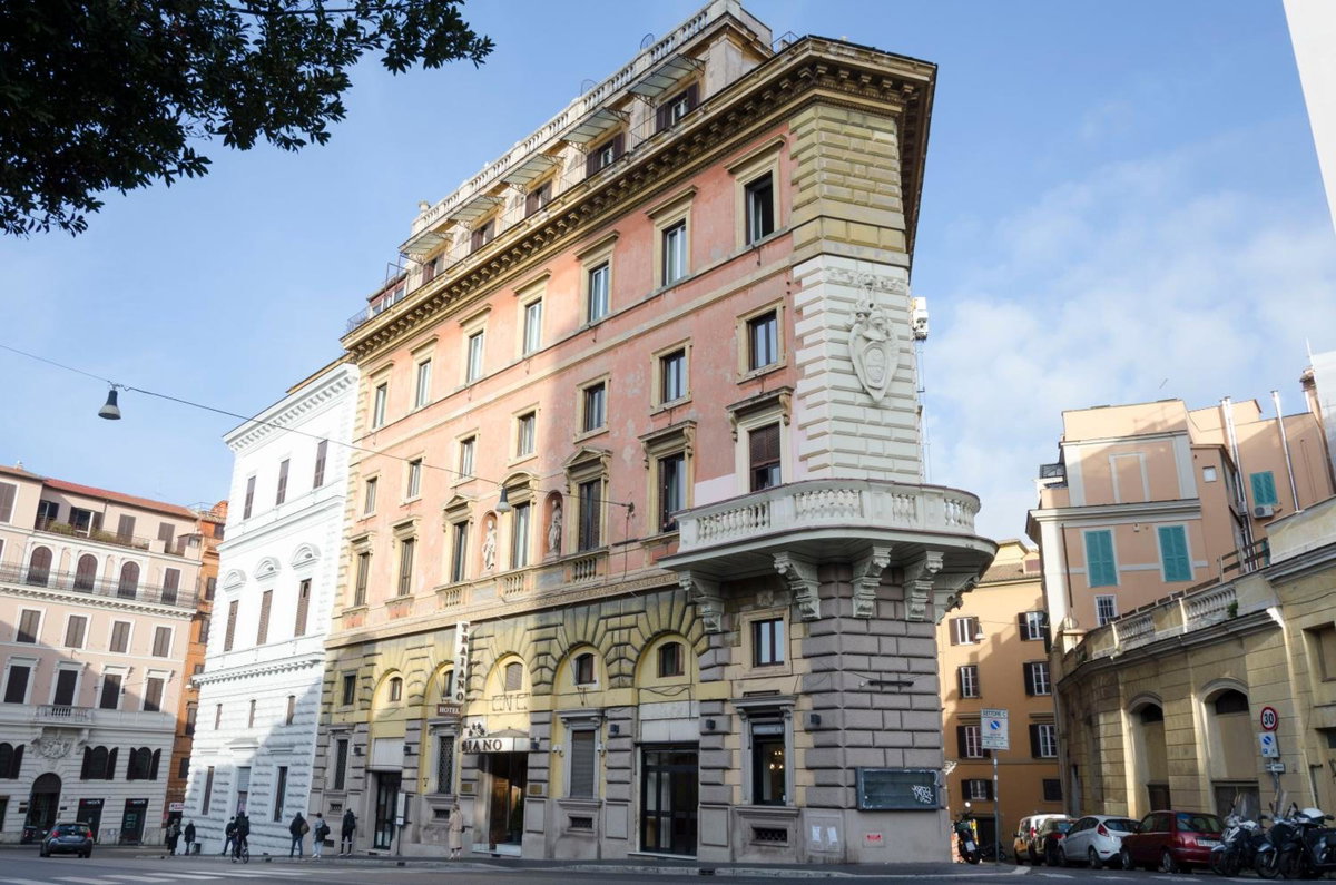 Hotel Traiano, Italy