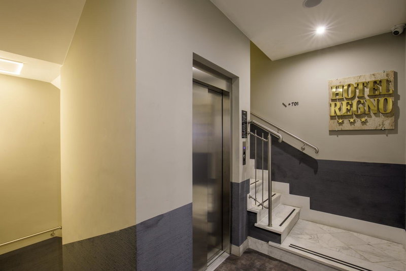 Hotel Regno, Rome, Italy