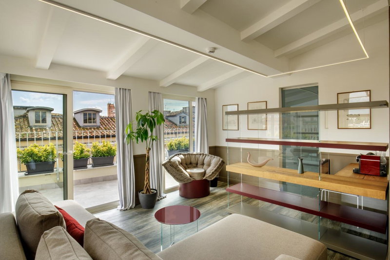 Hotel Regno, Rome, Italy
