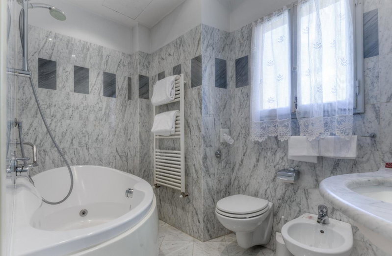 Hotel Palazzo dal Borgo, Florence, Italy