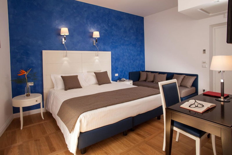 Floris Hotel, Rome, Italy
