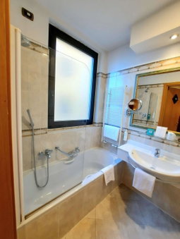 Hotel Mirage Sure Hotel Collection by Best Western, Novate Milanese, Italy