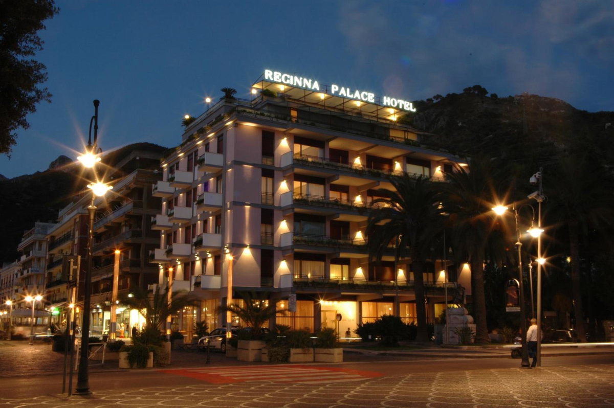 Hotel · Reginna Palace Hotel, Cava De Tirreni