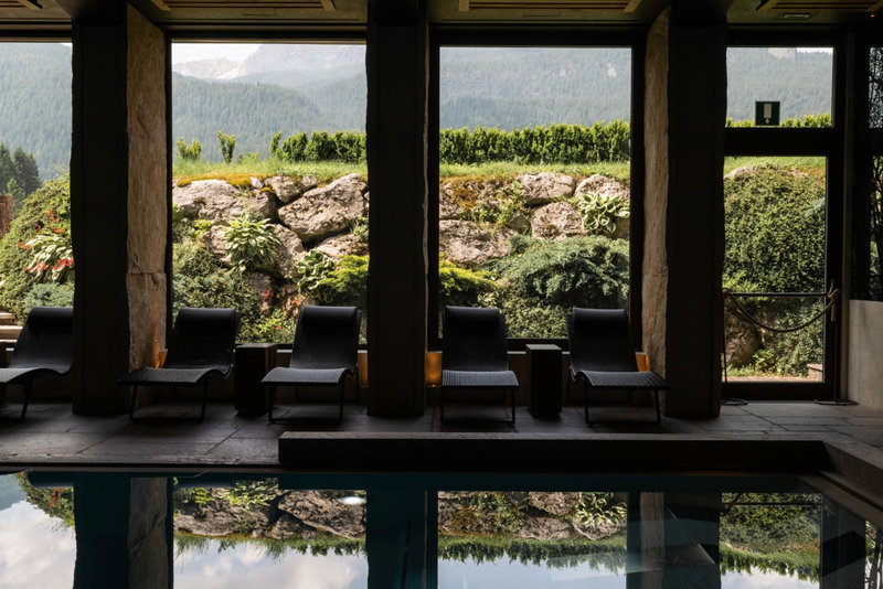 Rosapetra SPA Resort - Small Luxury Hotels of the World, Cortina dʼAmpezzo, Italy