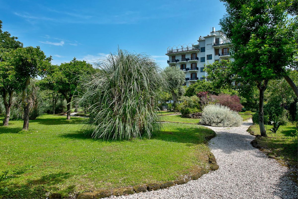 Hotel · Majestic Palace Hotel, Castellammare Di Stabia