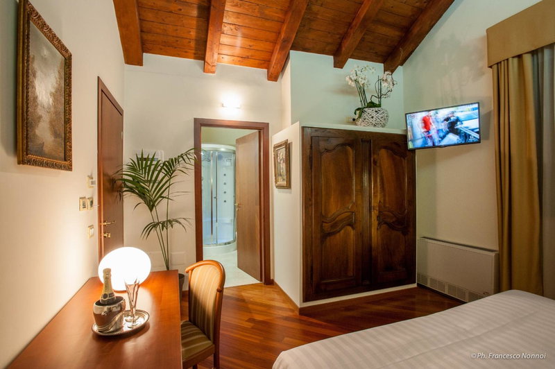 Hotel Flora, Cagliari, Italy