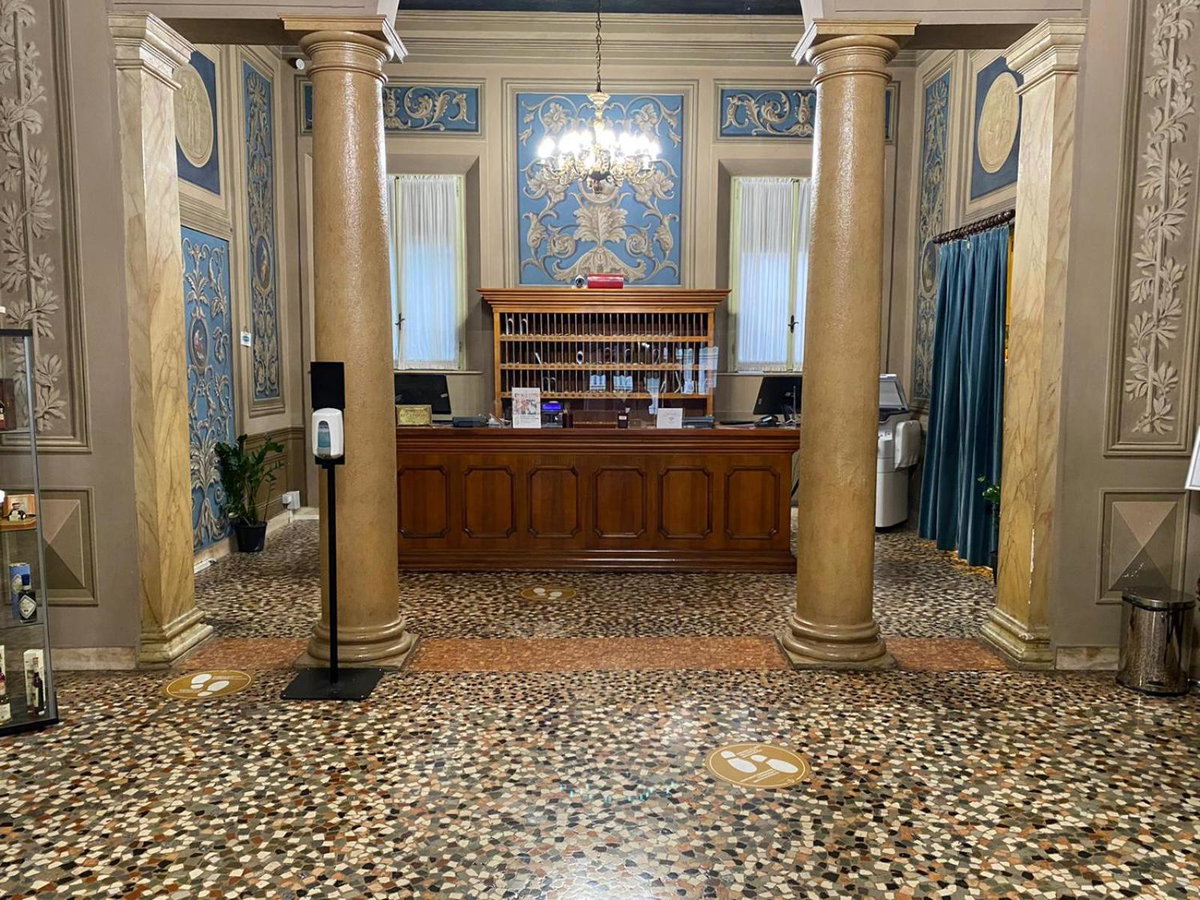Hotel · Phi Hotel Canalgrande, Modena