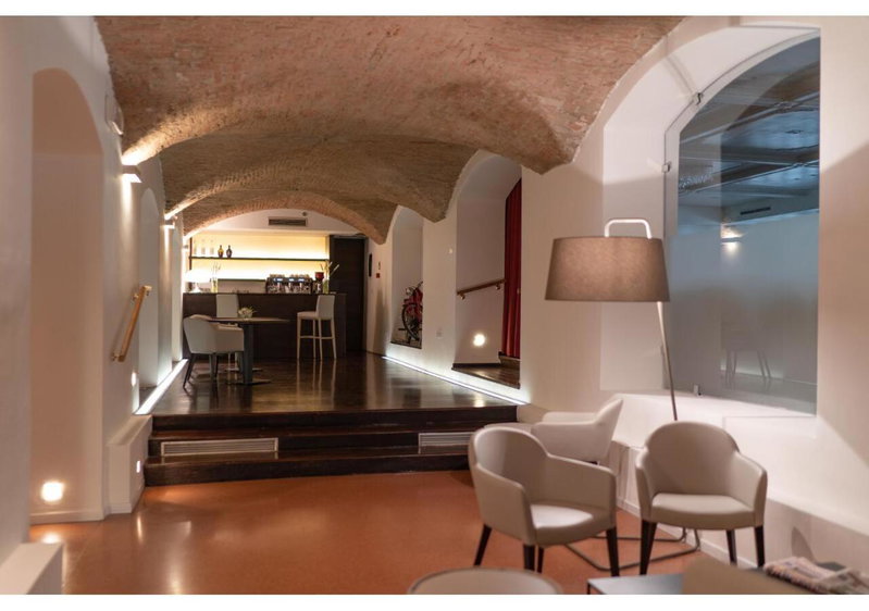 Phi Hotel Canalgrande, Modena, Italy