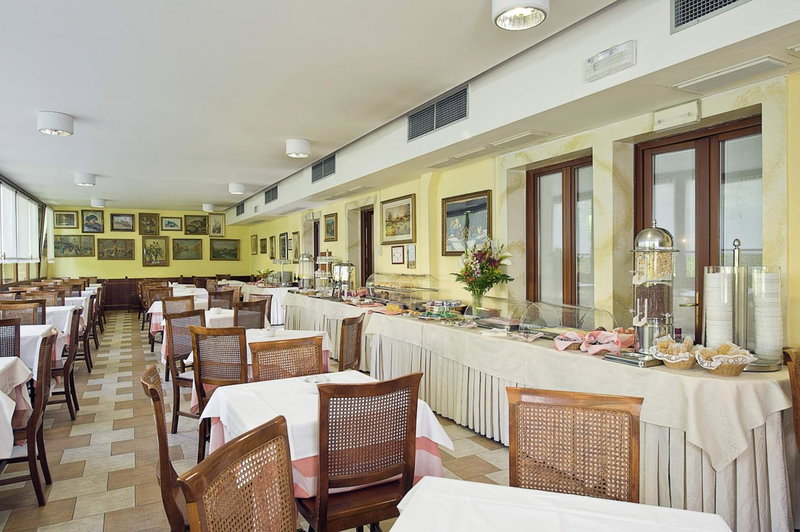 Hotel Nazionale, Venice, Italy