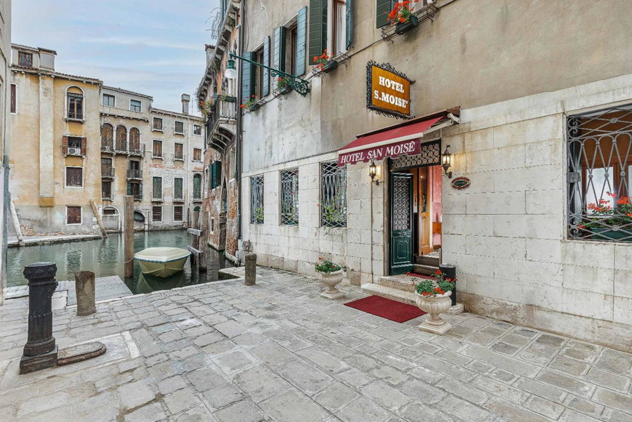 Hotel San Moisè, Venice, Italy