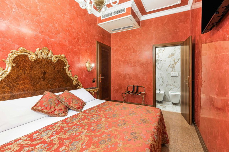 Hotel San Moisè, Venice, Italy