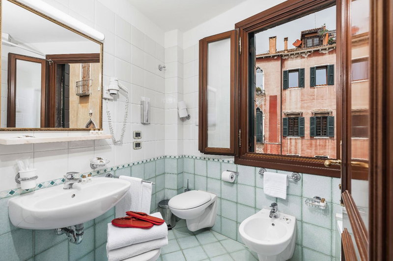 Hotel San Moisè, Venice, Italy