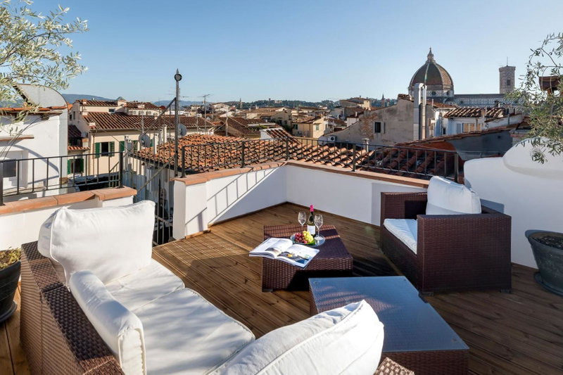 Residenza Conte di Cavour & Rooftop - dBe Hotels, Florence, Italy
