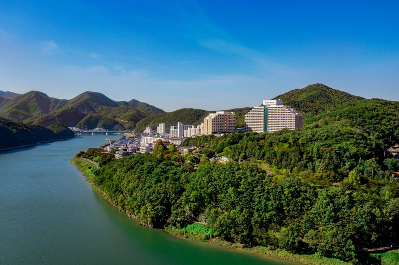 Sono Belle Danyang, Neietsu, South Korea