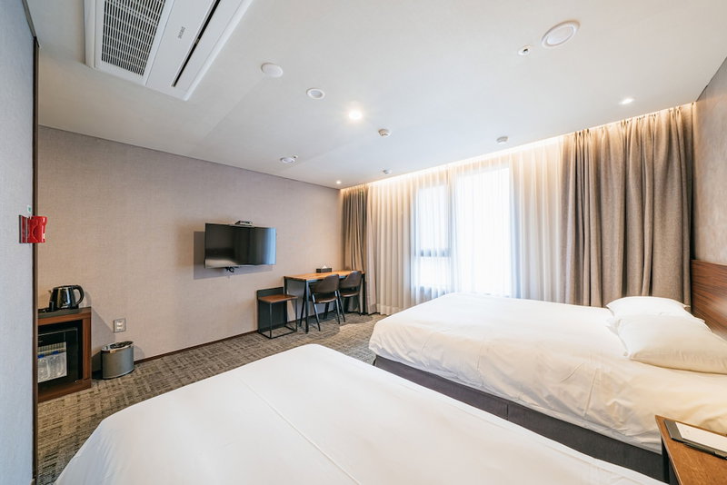 HotelWithCity, Jeju City, South Korea
