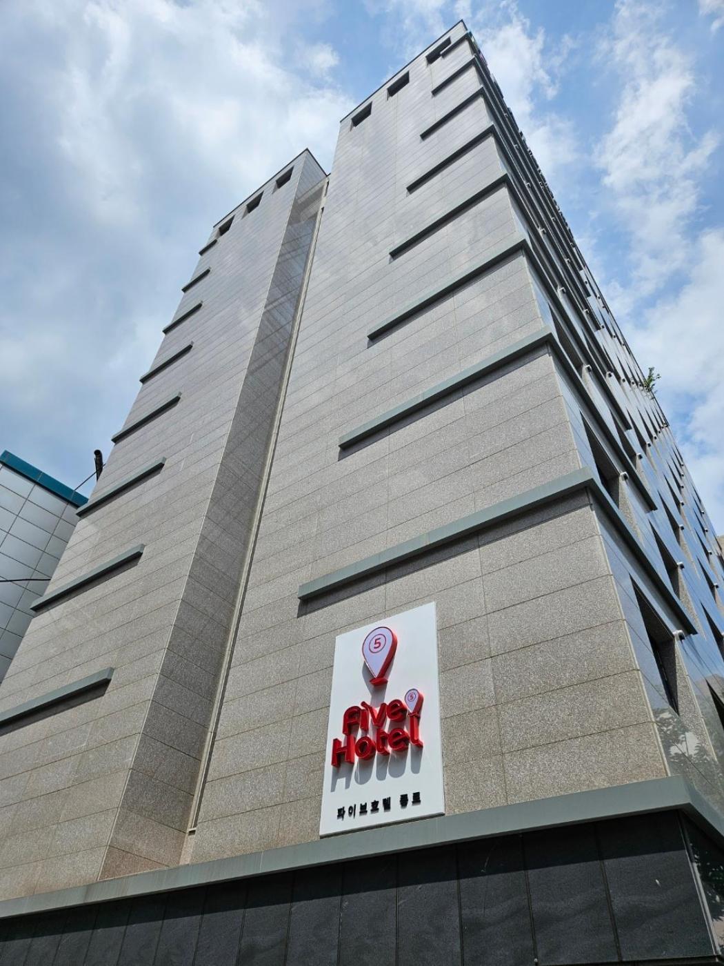 Five hotel Jongno, South Korea