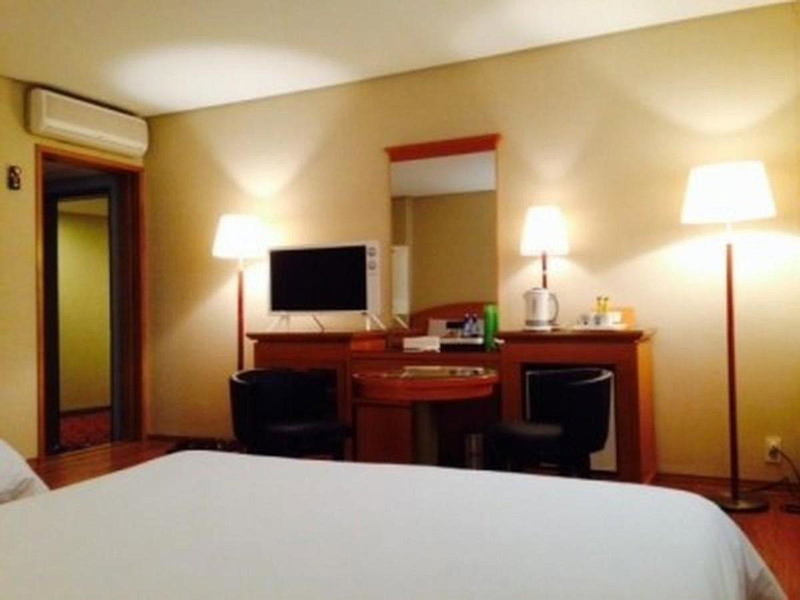 Daedong Hotel, Jeju City, South Korea