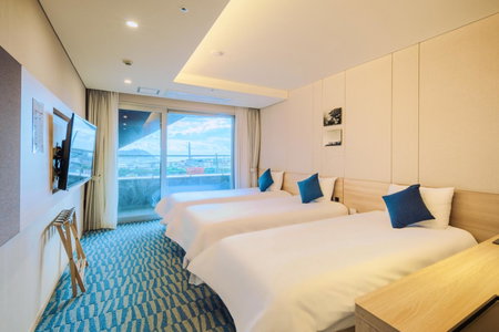 Hotel bridge Seogwipo, Seogwipo, South Korea